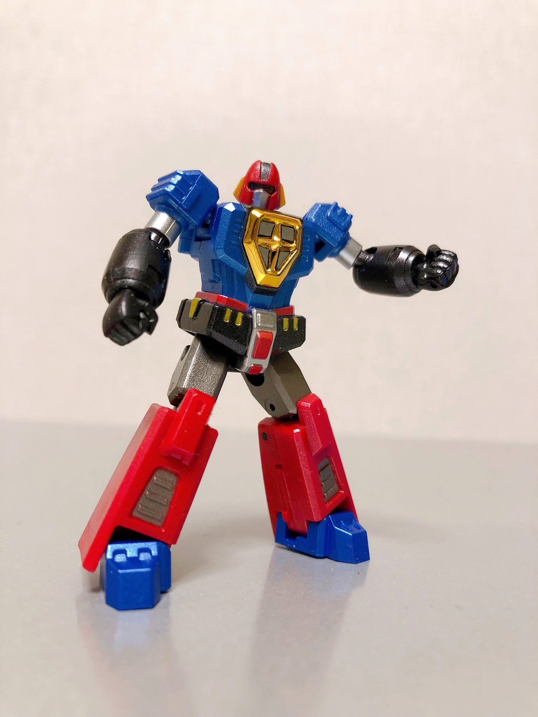 *First Limited Edition* Sengoku Majin GoShogun Action Figure by WAVE