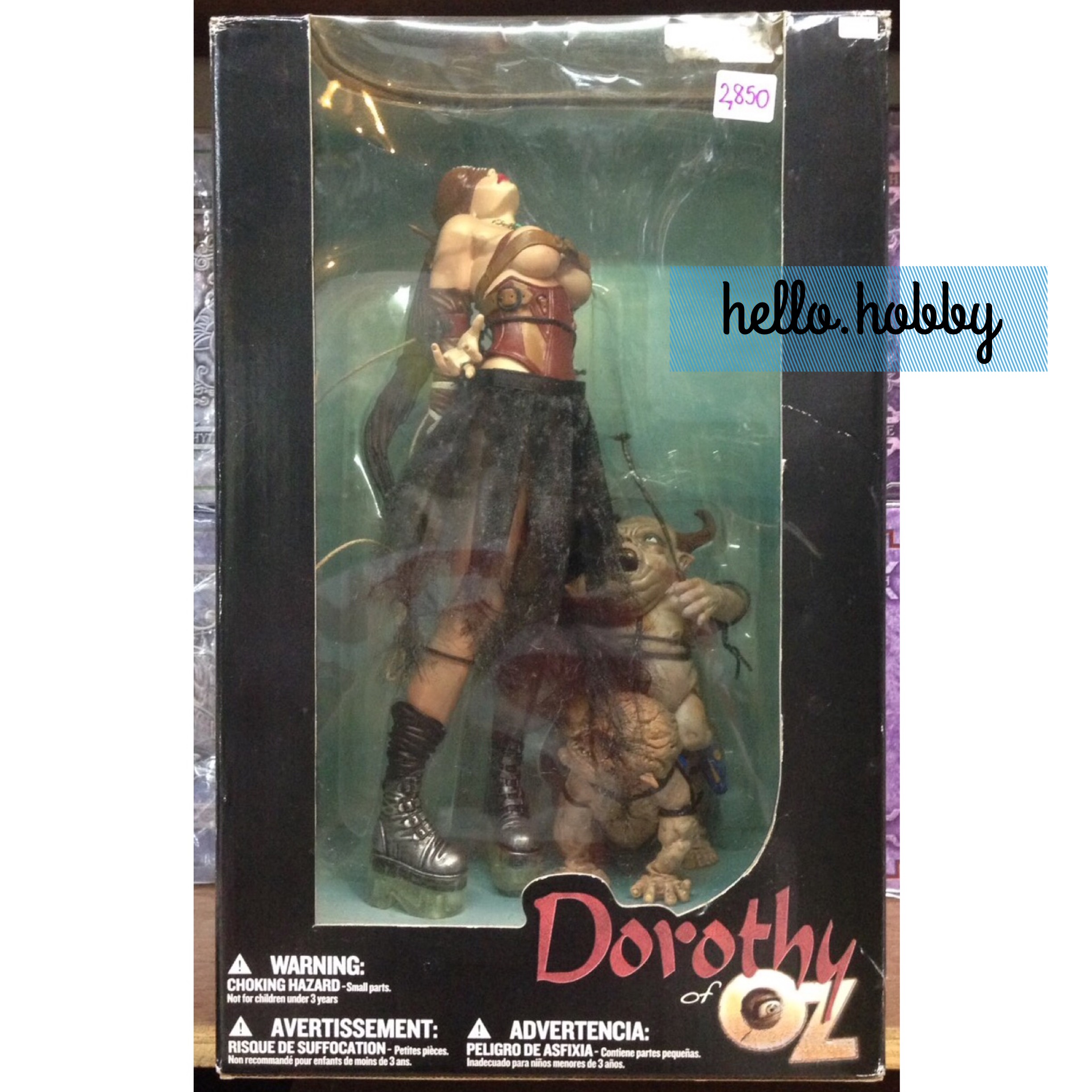 McFarlane - Twisted Land of Oz - Dorothy with Skirt