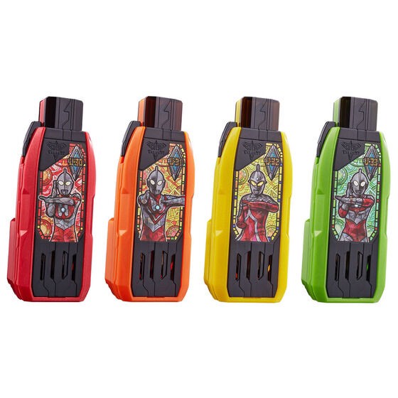 PRE-ORDER : Ultraman Trigger DX Guts Hyper Key Premium Glory Ultra Brothers Key Set