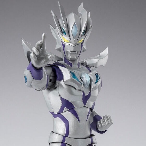 PRE-ORDER : S.H.Figuarts Ultraman Zero Beyond (Ultraman New Generation Stars Ver.)