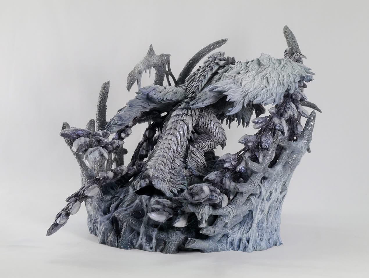 Pre-order : Monster Hunter: Capcom Figure Builder Creators Model Chain Blade Wyvern Arkveld by Capcom