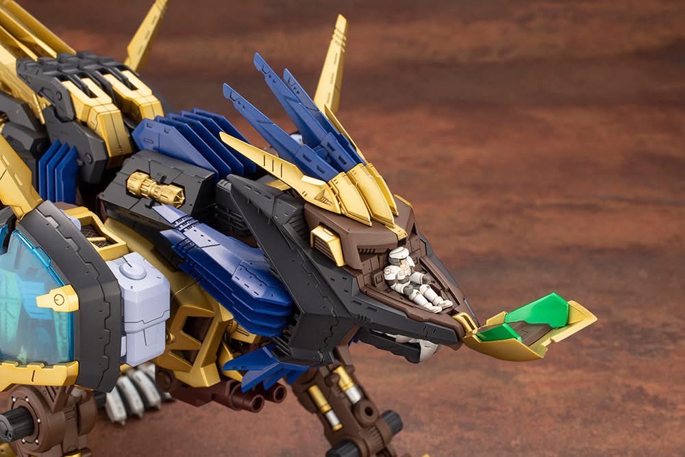 Pre-order : 1/72 Zoids: EZ-054 Liger Zero X Plastic Model Kit by Kotobukiya (Reissue)