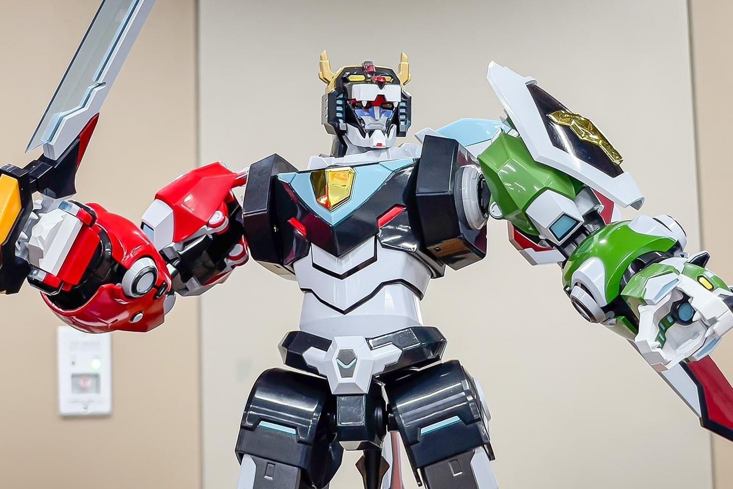 Pre-order : RIOBOT Voltron (Normal ver.) by Sentinel