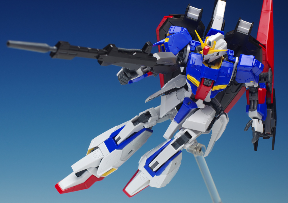 RG 1/144 MSZ-006 Zeta Gundam by Bandai