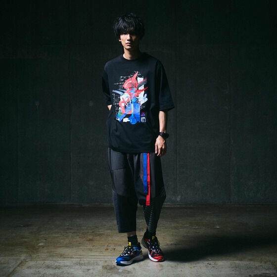 PRE-ORDER : HENSHIN Belt Kamen Rider Build | HENSHIN by KAMEN RIDER