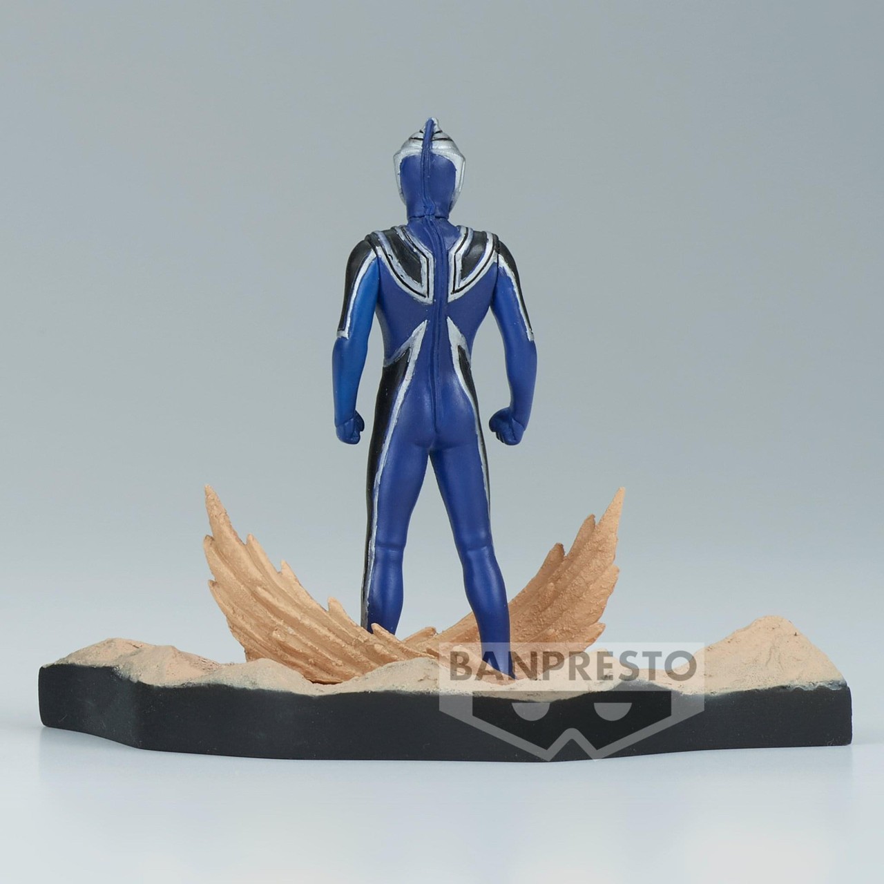 Pre-order : ULTRAMAN GAIA SPECIAL EFFECTS STAGEMENT ULTRAMAN GAIA #3 (A:ULTRAMAN GAIA)(B:METAL ORGANISM APATEE)(C:ULTRAMAN AGUL)