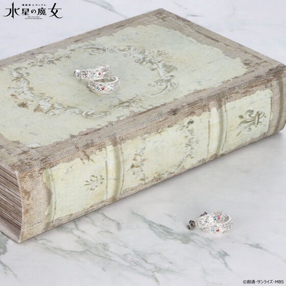 PRE-ORDER : Mobile Suit Gundam: The Witch from Mercury Suletta & Miorine Motif Accessories Ear Accessories