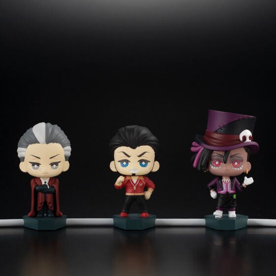 PRE-ORDER : Disney Twisted Wonderland Hug Cot Set