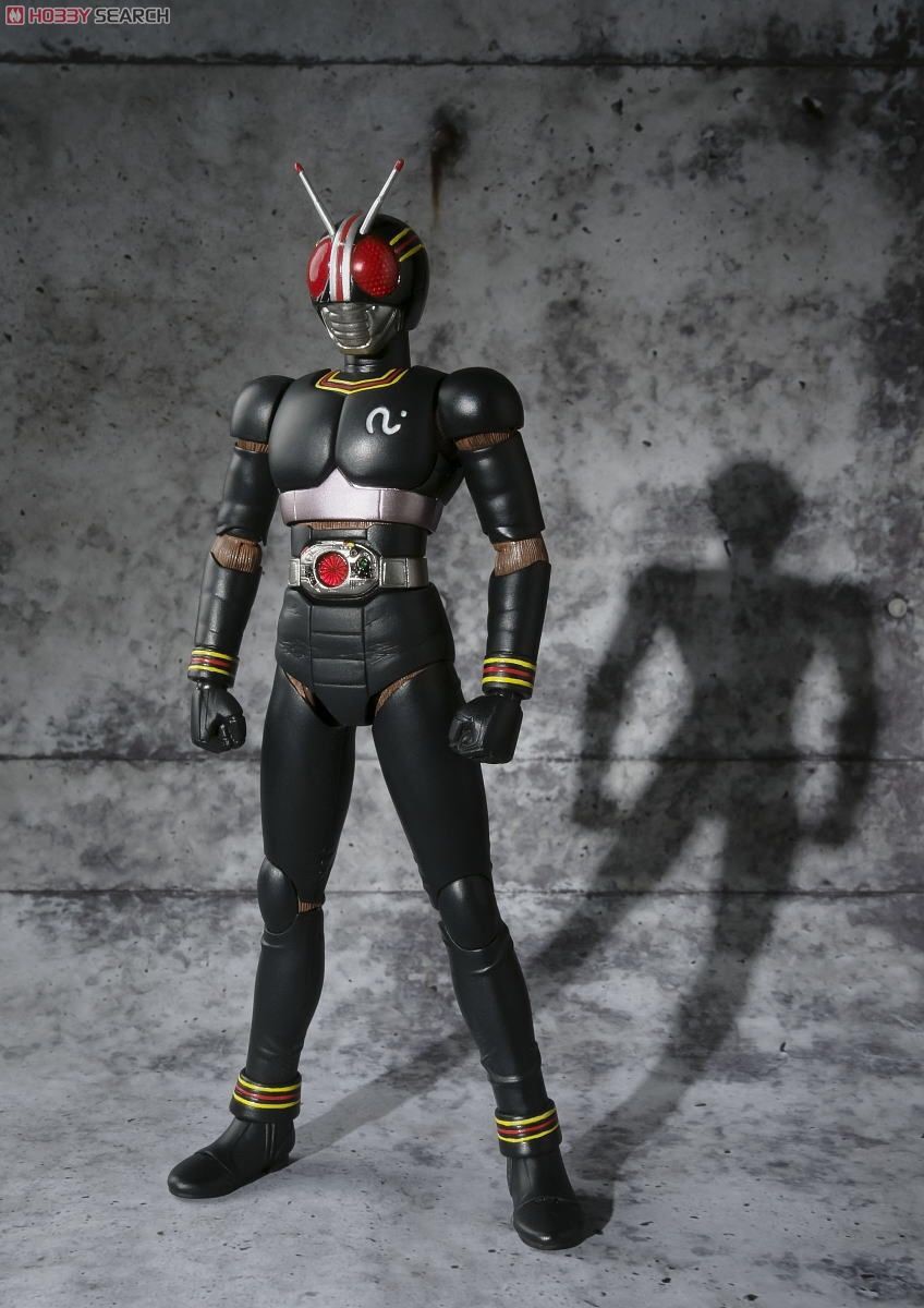 Pre-order : S.H.Figuarts Kamen Rider Black (Repeat item)