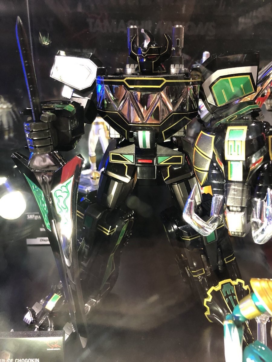 Soul Of Chogokin GX-72B MEGAZORD (BLACK VERSION) by Premium Bandai (มีกล่องน้ำตาล) (Lot.Jp)
