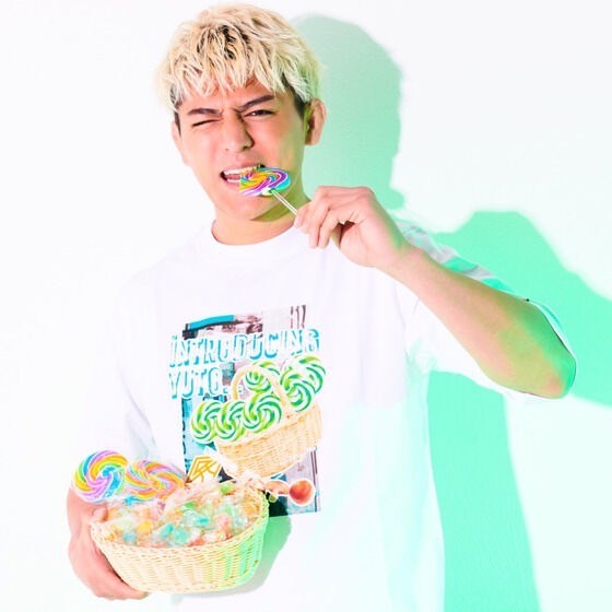 PRE-ORDER : Kamen Rider Zeronos T-shirt | HENSHIN by KAMEN RIDER (all 2 colors)