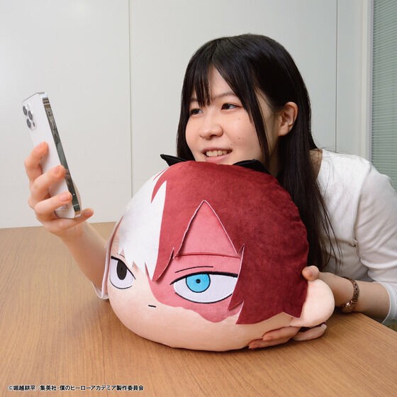 PRE-ORDER : Mobile Cushion My Hero Academia