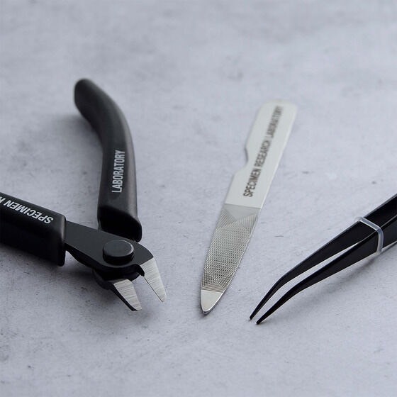 PRE-ORDER : SRL X BANDAI SPIRITS . BONSAI MODEL KIT ／ SRL X BANDAI SPIRITS . TOOL SET