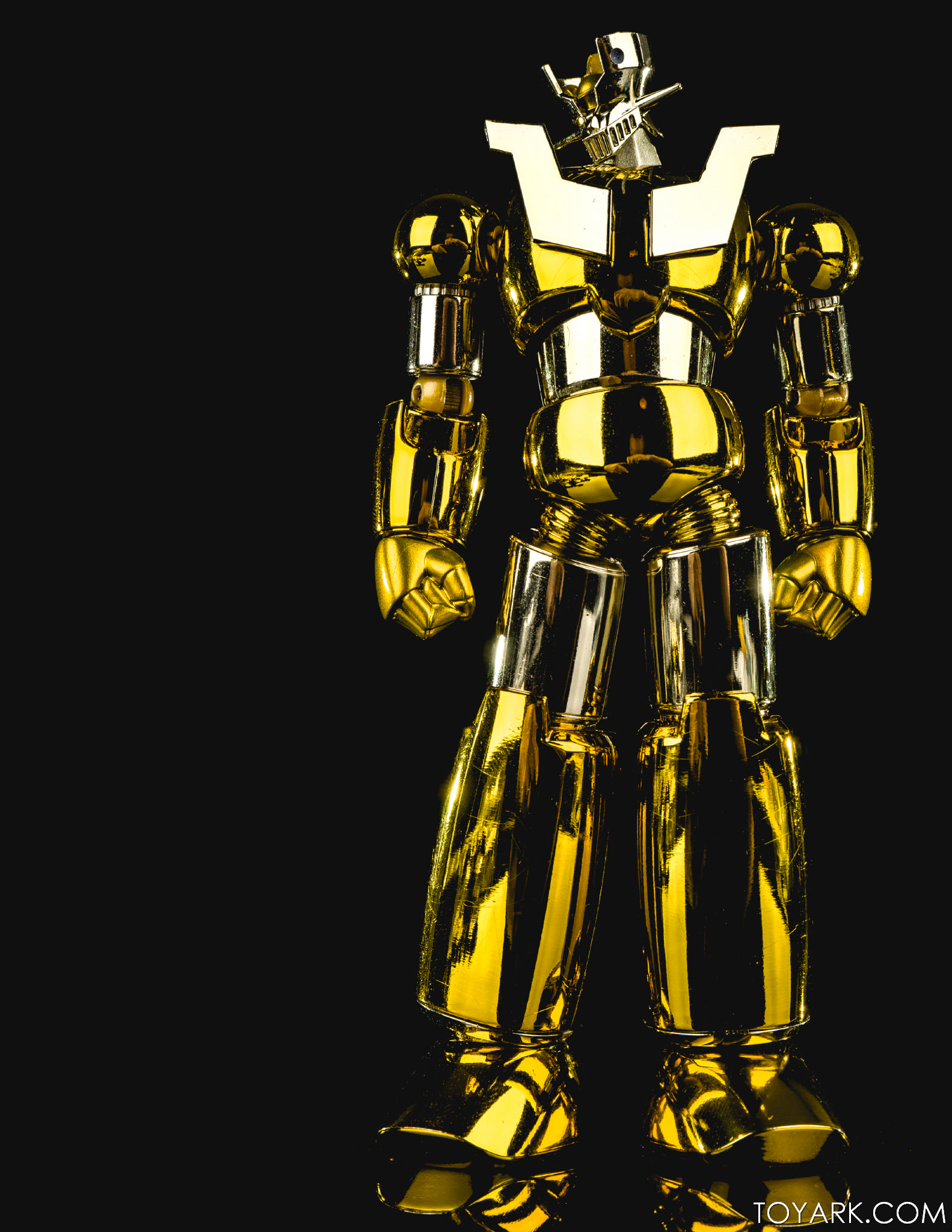 Super Robot Chogokin Shin Mazinger Z Gold Ver. Tamashii Nations 10th Anniversary World Tour Exclusive by Bandai