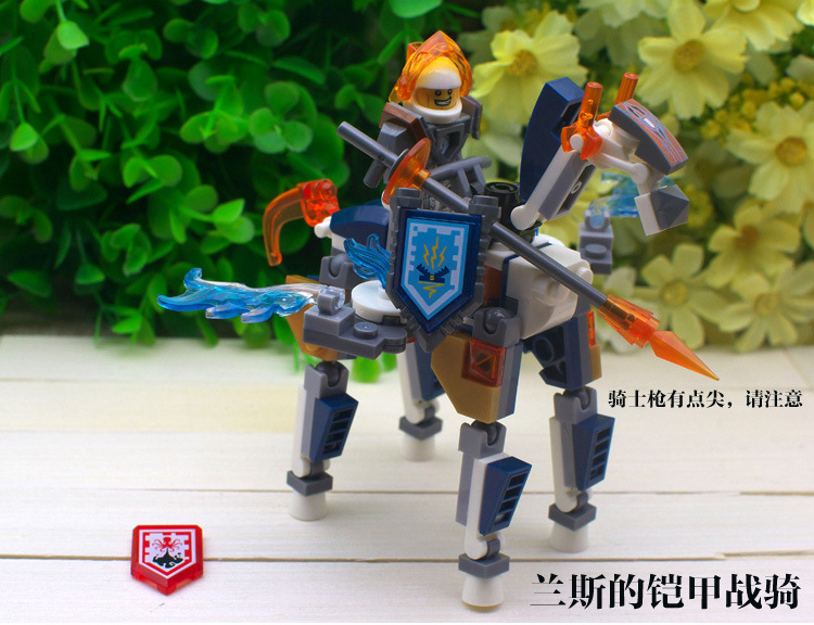 SY 764 A-D Nexo Knights