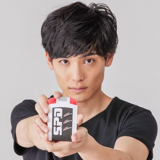 PRE-ORDER : Tokusou Sentai Dekaranger SP License/S.P.D Pass Case