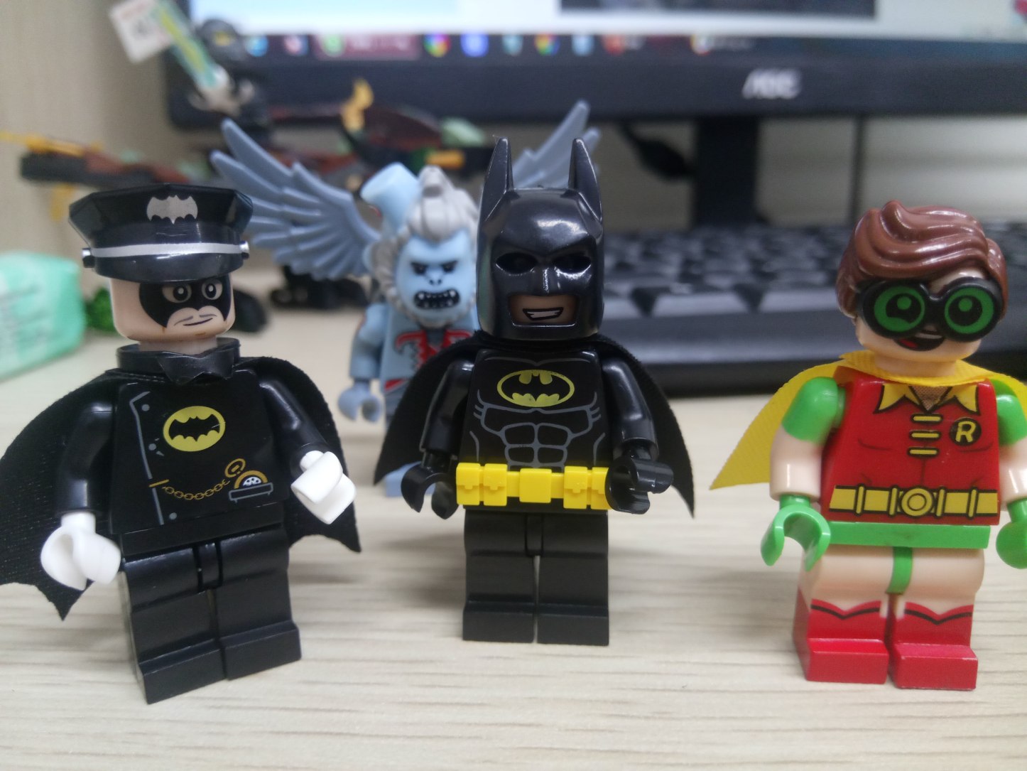 Lepin 07077 The Ultimate Batmobile 1496pcs