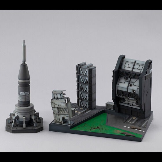 PRE-ORDER : Realistic Model Series Mobile Suit Gundam Seed (For 1/144 HG series) G Structure [GS06] Heliopolis Battle Stage