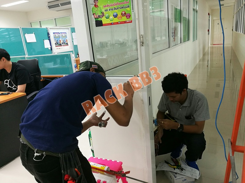 งานติดตั้งเครื่องแสกนลายนิ้วมือ 2 จุด บริษัทผลิตตู้เติมเงิน
