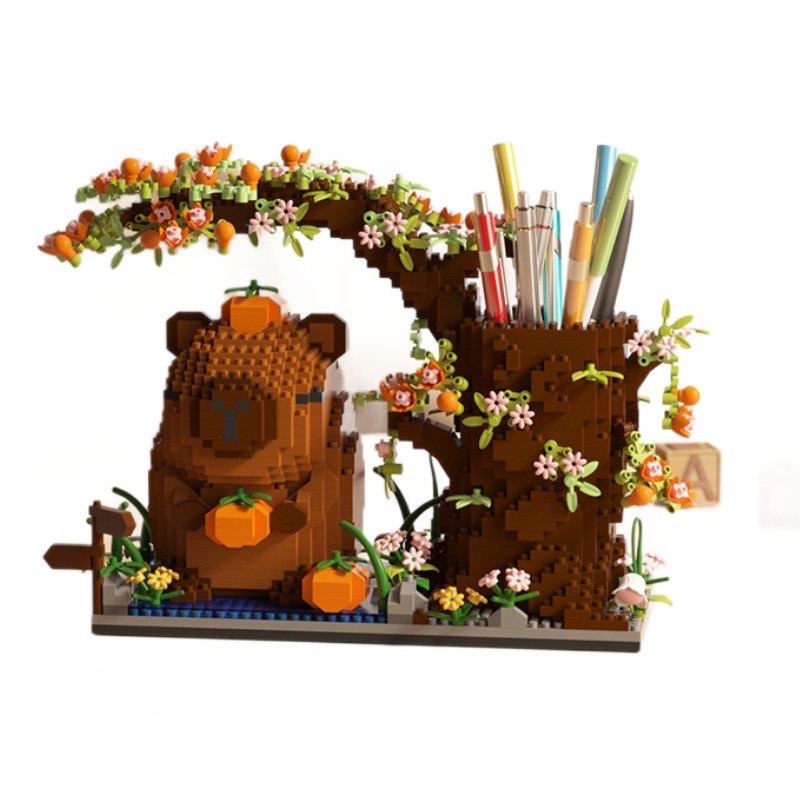 York Block M 3166 - Capybara Tree Pen Holder