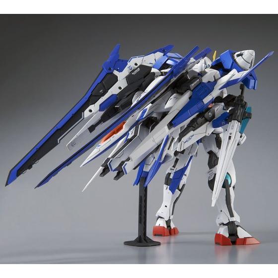 MG 1/100 00 XN Raiser Gundam by Premium Bandai