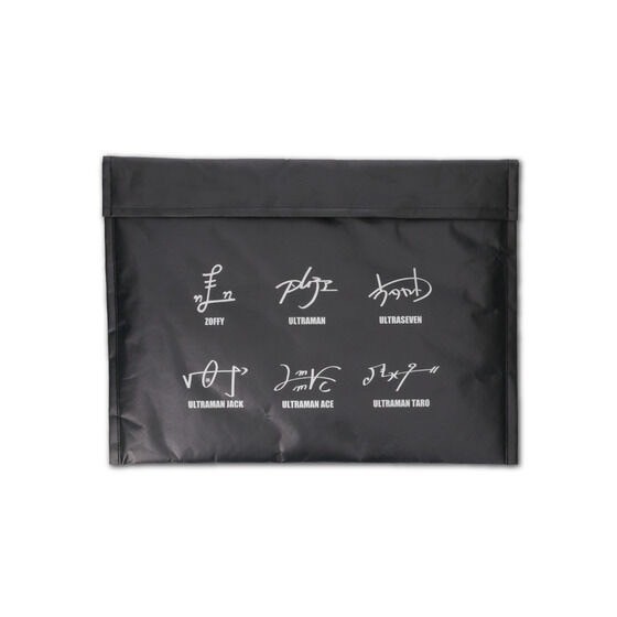 PRE-ORDER : Ultraman Series Multi Case