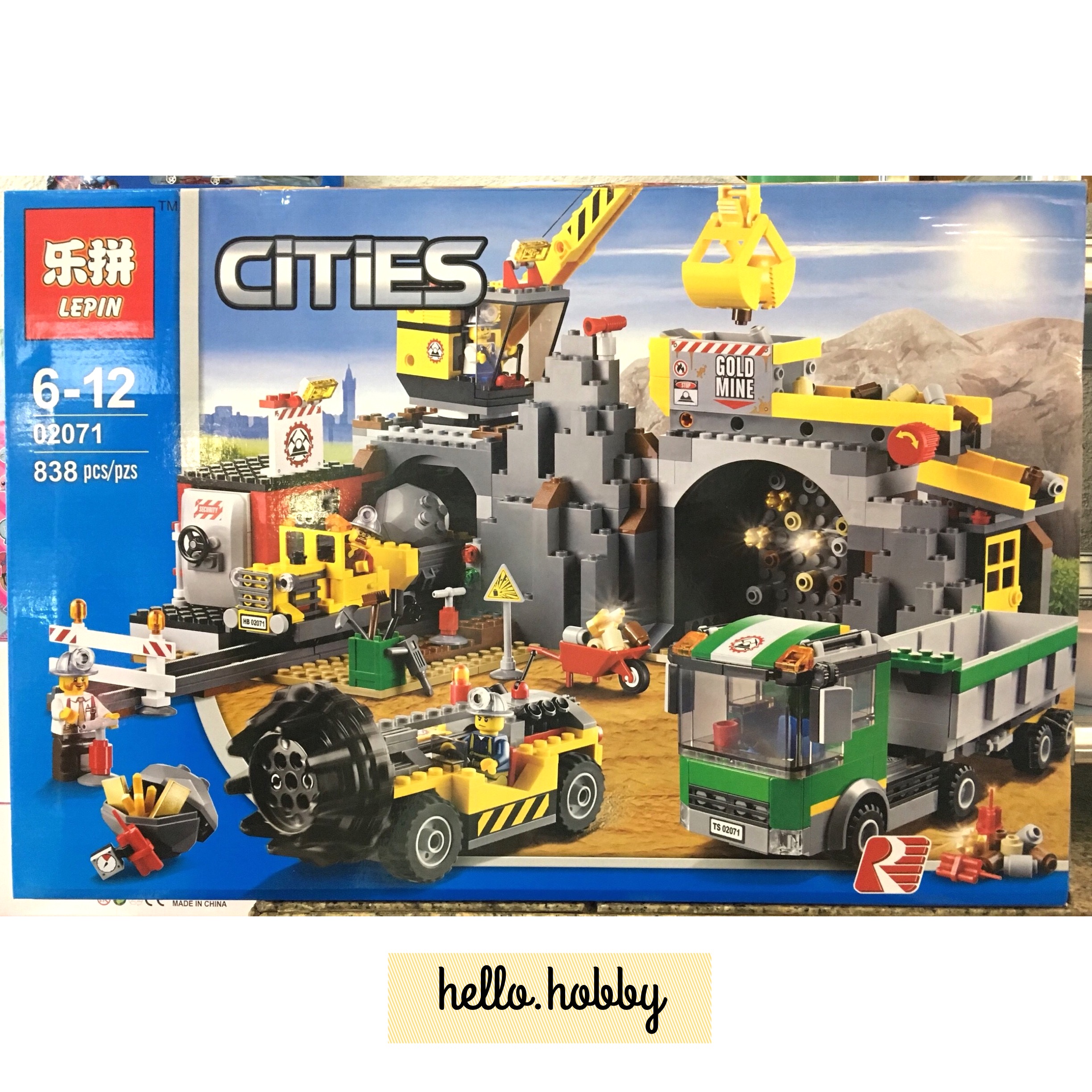 Lepin 02071 The Mine 838pcs