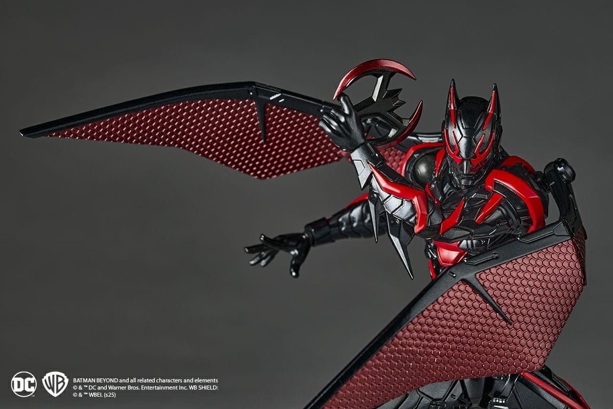 Pre-order : Revoltech Amazing Yamaguchi Batman Beyond by Kaiyodo