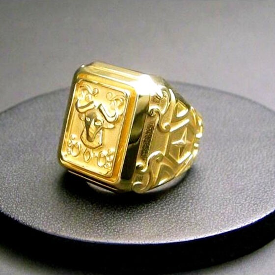 PRE-ORDER : Saint Seiya Gold Cloth Box Design Silver925 Ring