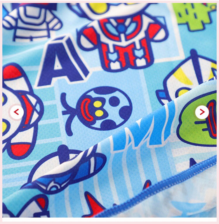 PRE-ORDER : Ultraman Cool Towel Muffler《Ultraman SHOP Limited》