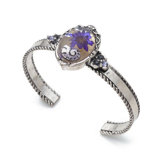 PRE-ORDER : Disney Twisted Wonderland Flower Accessory Bracelet