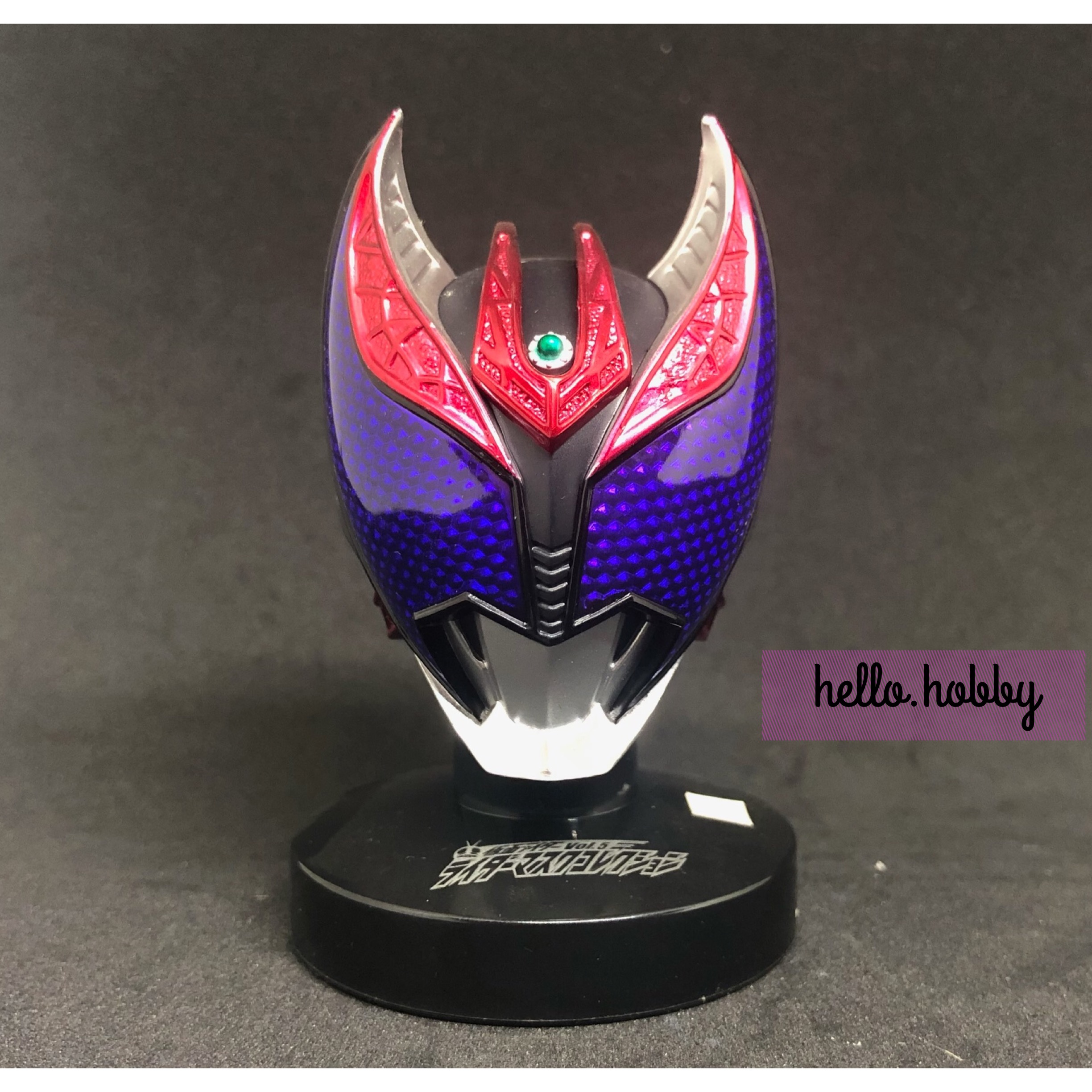 Masked Rider Collection Vol.5 No.13 Kamen Rider Kiva Dogga Form by Bandai