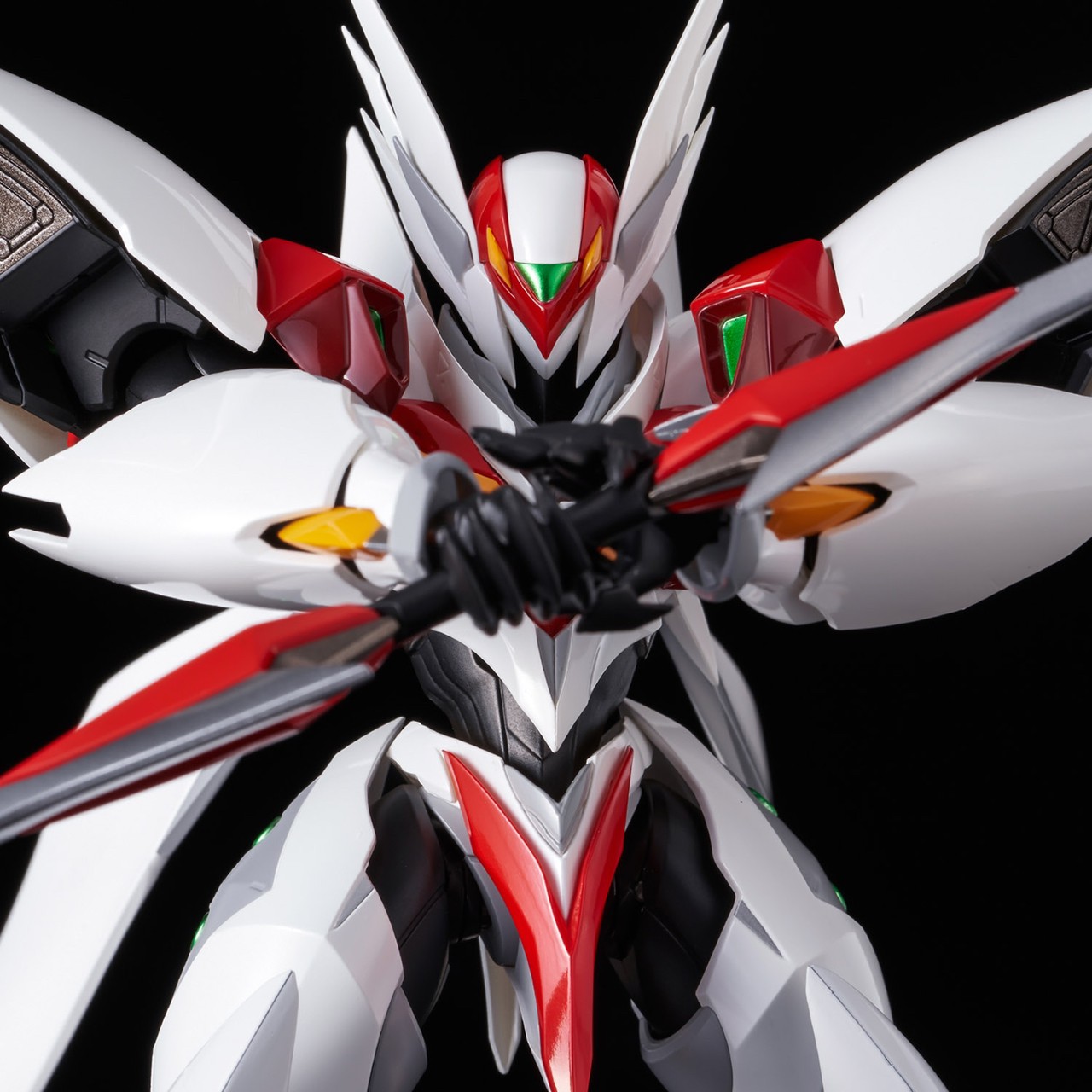Pre-order : RIOBOT Blaster Tekkaman Blade by Sentinel