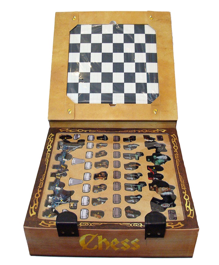 Lepin 16019 Castle Giant Chess Set