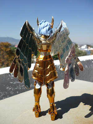 Saint Seiya Saint Cloth Myth Siren Sorento Scale by Bandai