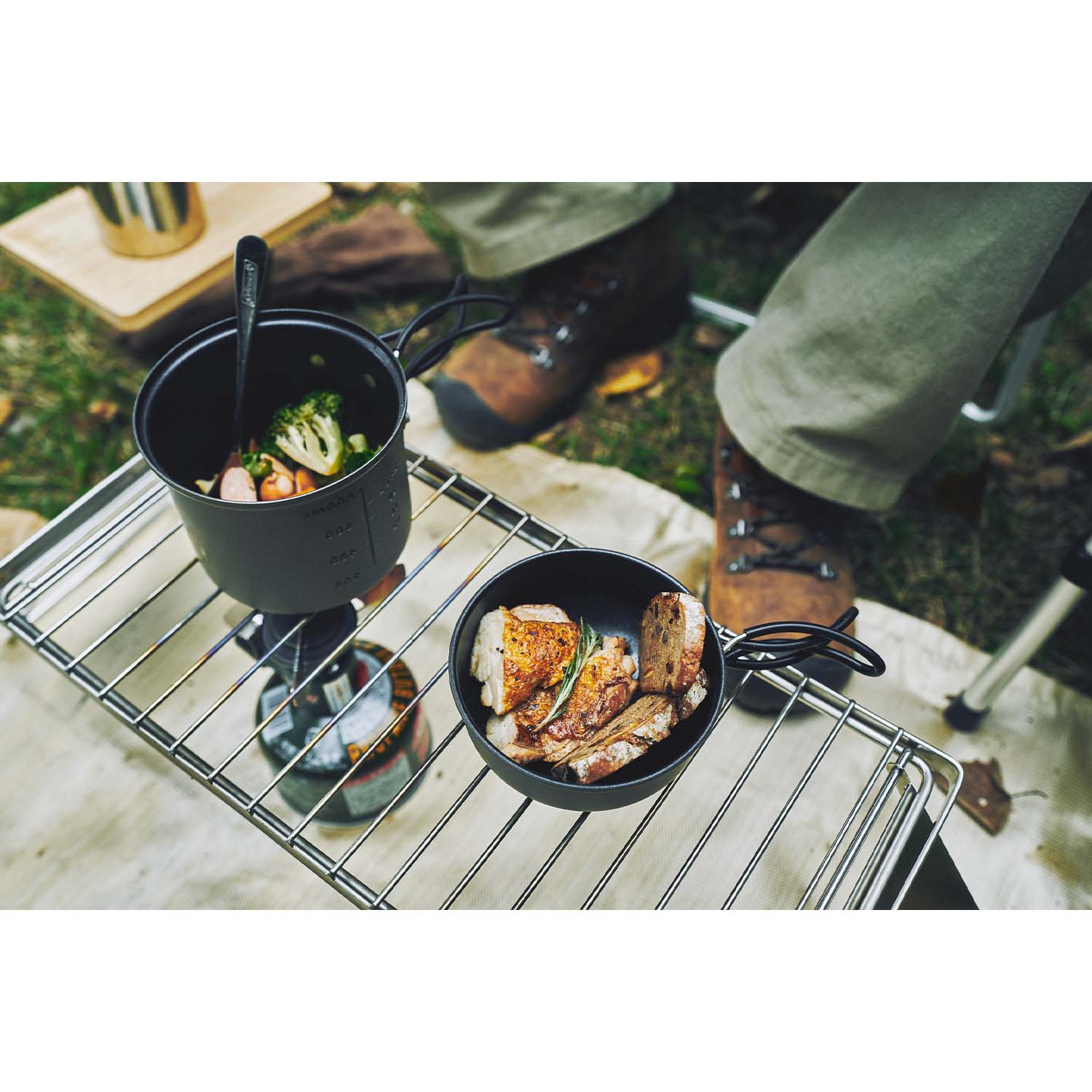 ตะแกรงวางหม้อและเตา Coleman Adjustable Grill Great (เฉพาะตะแกรงและกระเป๋า)