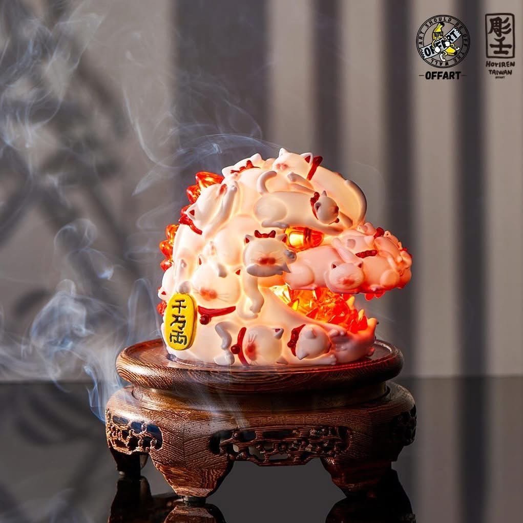 Pre-order : Red Flame Hundred Cats Porcelain / Enamel Red Mini Bust PVC Figure by OFFART x Horiren