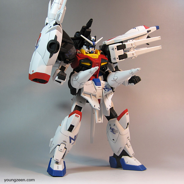 1/100 LN-ZGMF-X13A Nix Providence Gundam by Bandai