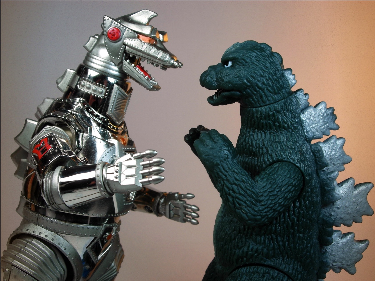 CHOGOKIN GD-56M MechaGodzilla 1974 Chrome Ver. by Bandai