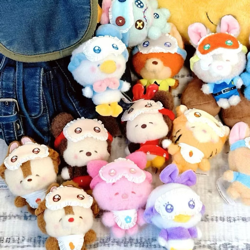 ตุ๊กตาพวงกุญแจ Disney - Squinting Sleepwear Series Plush Pendant Keychain by Top Toy