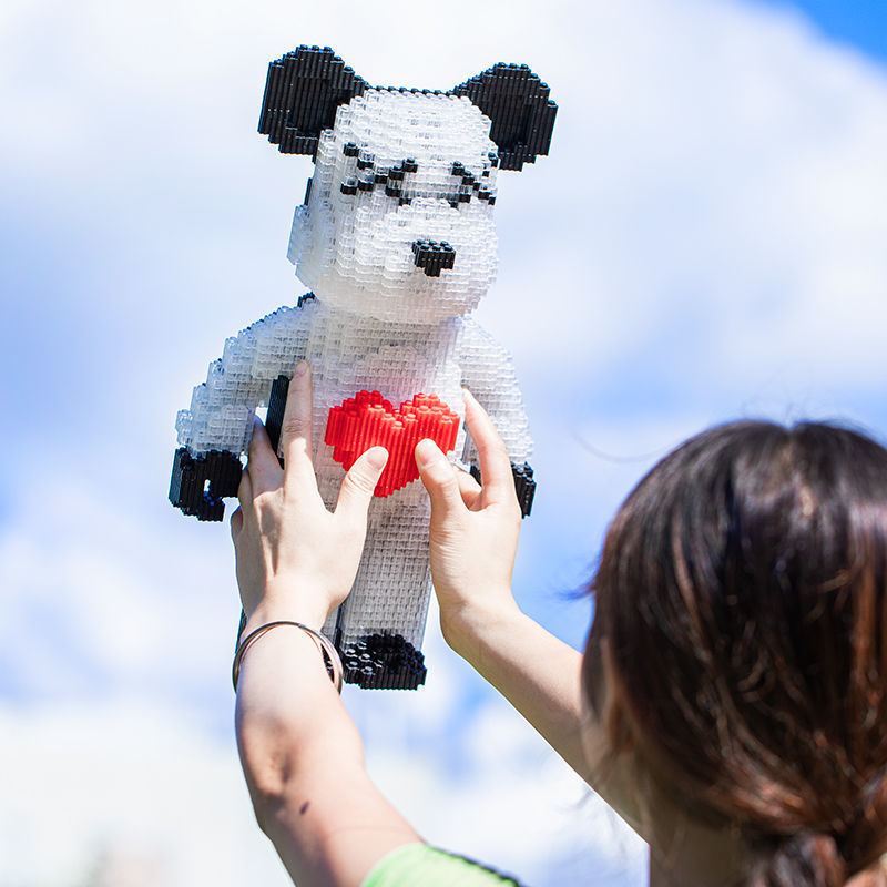 Haicaipin 57041 Bearbrick 2588pcs (มีไฟ)