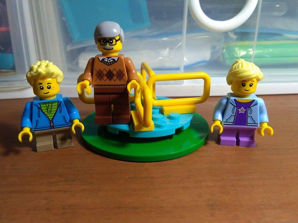 Lepin 02058 City Fun in The Park 258pcs