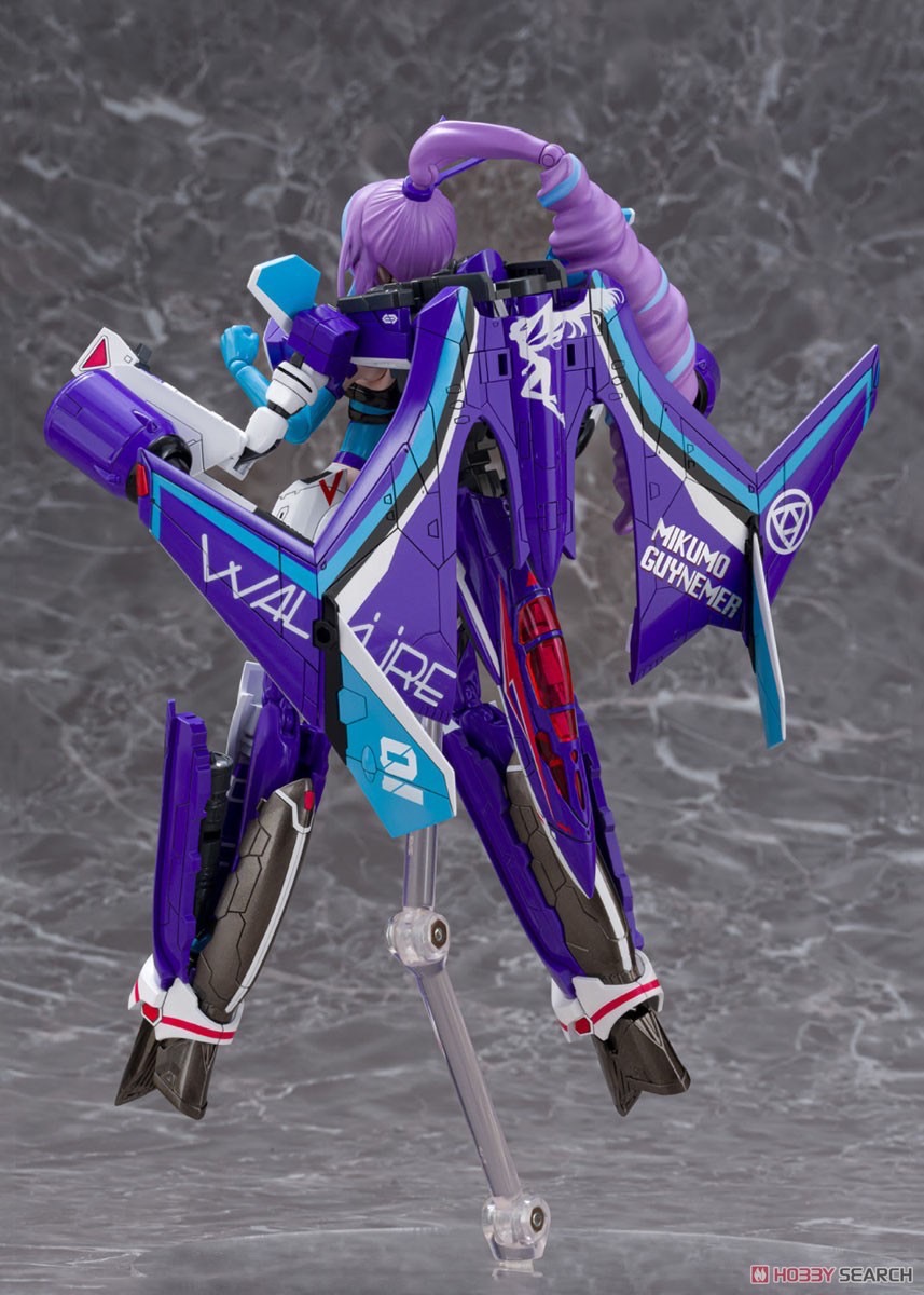 Pre-order : V.F.G. Macross Delta VF-31J Siegfried Mikumo Guynemer Plastic Model Kit by Aoshima