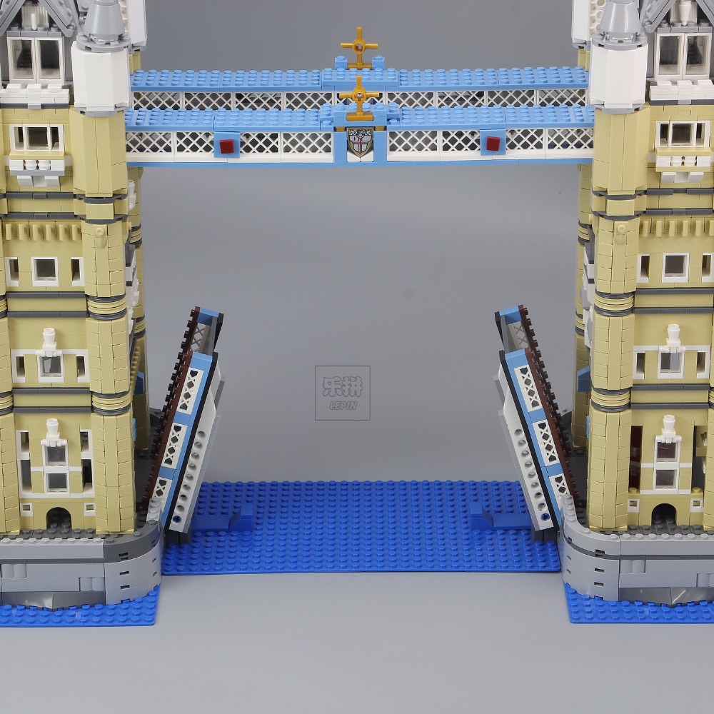 Lepin 17004 Tower Bridge 4295pcs