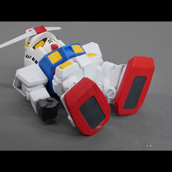 PRE-ORDER : Jumbo Sofubi Figure SD RX-78-2 Gundam SD Gundam