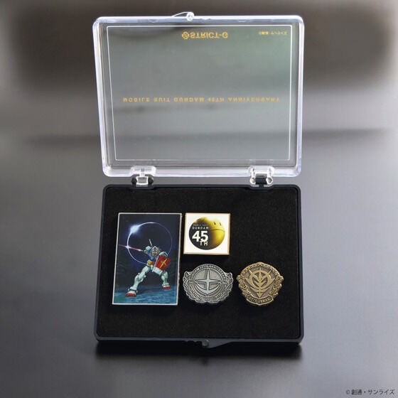 PRE-ORDER : STRICT-G "Mobile Suit Gundam" Gundam Series 45th/30th Anniversary Pin Set