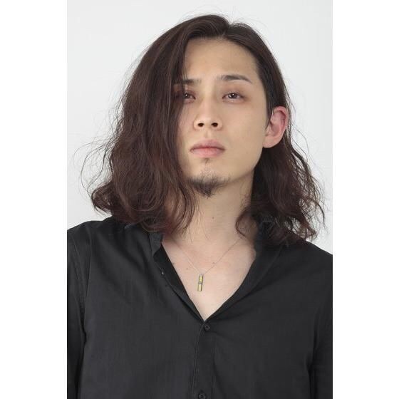 PRE-ORDER : Masked Rider 555 (Faiz) x MATERIAL CROWN Kamen Rider Kaixa Image Necklace