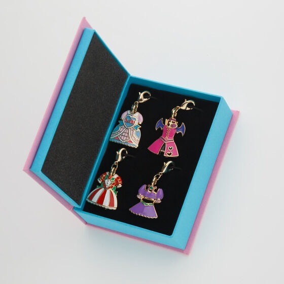 PRE-ORDER : Love and Berry: Dress Up and Dance! Miniature Charm Collection