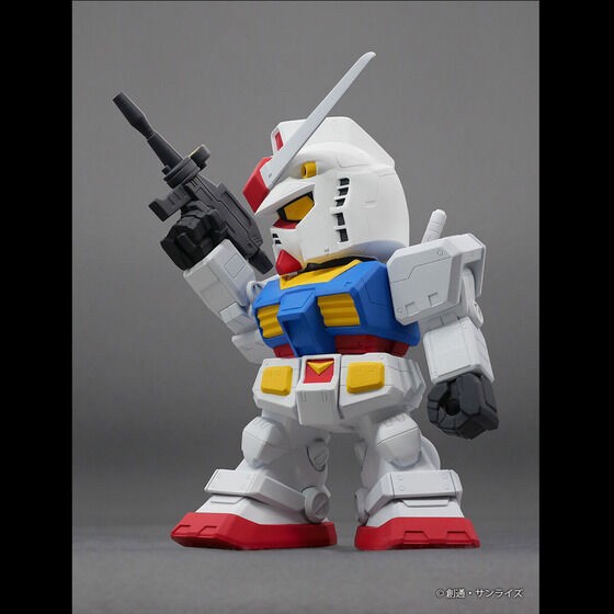 PRE-ORDER : Jumbo Sofubi Figure SD RX-78-2 Gundam SD Gundam