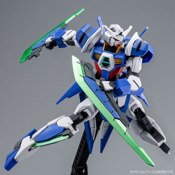 PRE-ORDER : HG 1/144 Gundam AGE-1 Razor & Gundam AGE-2 Ultimate Set